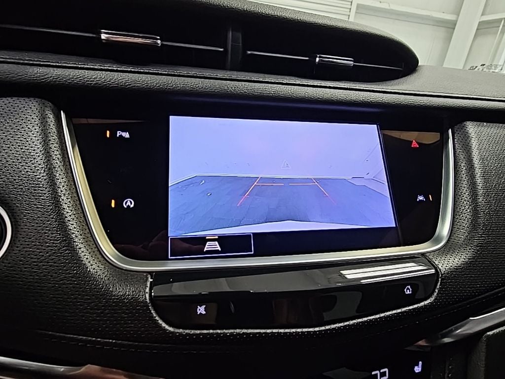 2023 Cadillac XT6 Luxury