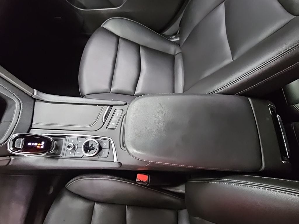 2023 Cadillac XT6 Luxury