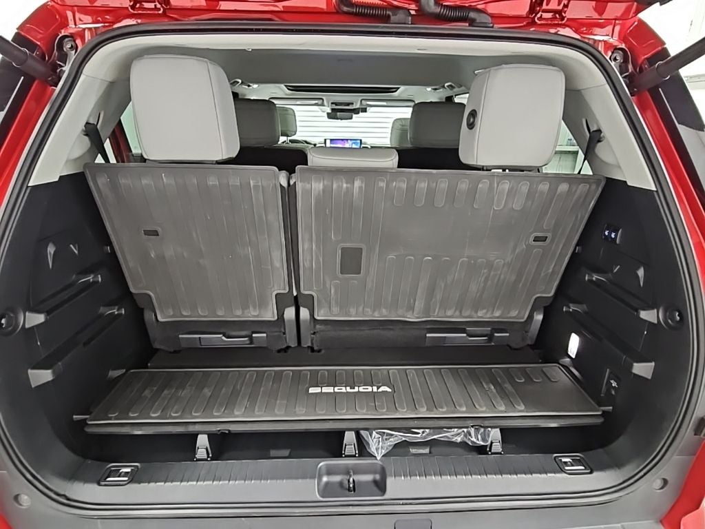 2024 Toyota Sequoia SR5