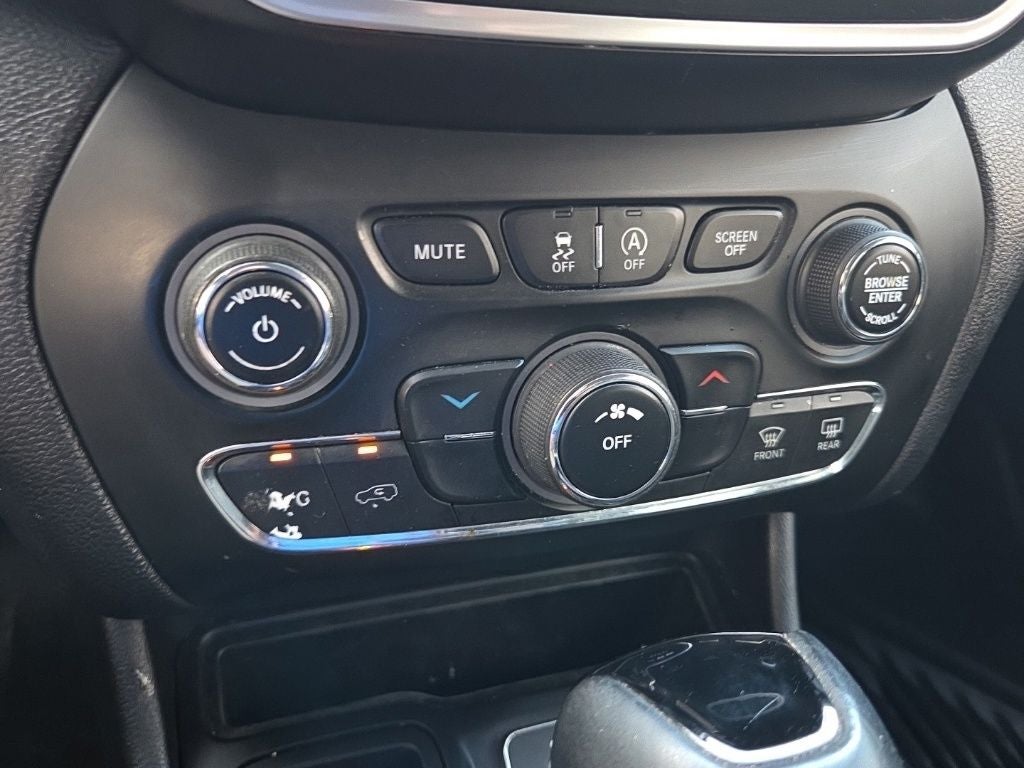 2021 Jeep Cherokee Latitude Plus