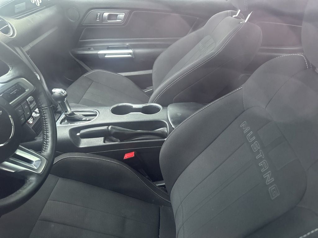 2022 Ford Mustang EcoBoost