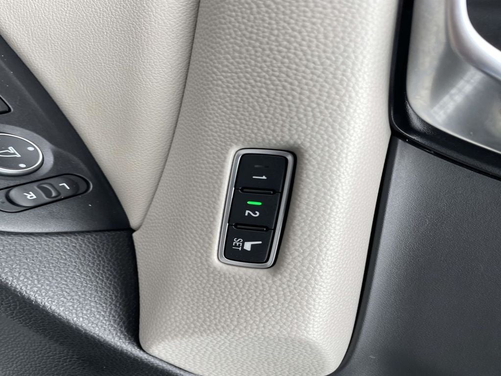 2022 Honda Accord Hybrid Touring