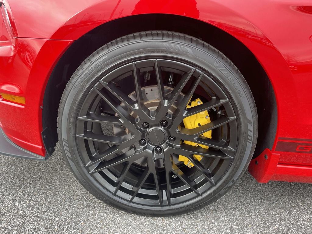 2013 Ford Mustang GT Premium