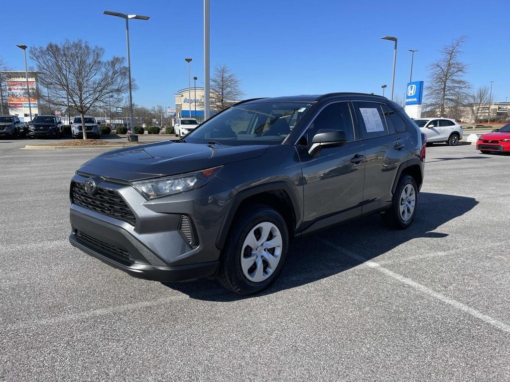 2020 Toyota RAV4 LE