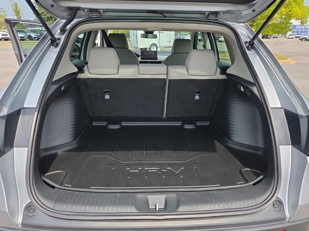 2025 Honda HR-V LX