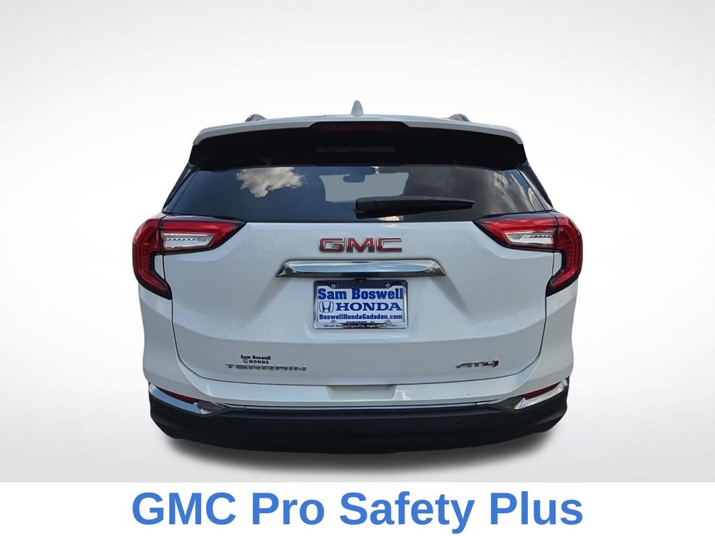 2022 GMC Terrain AT4