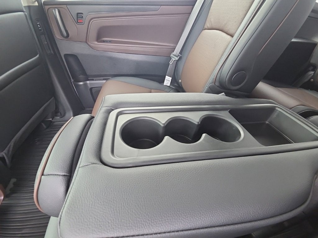 2027 Honda Odyssey Elite