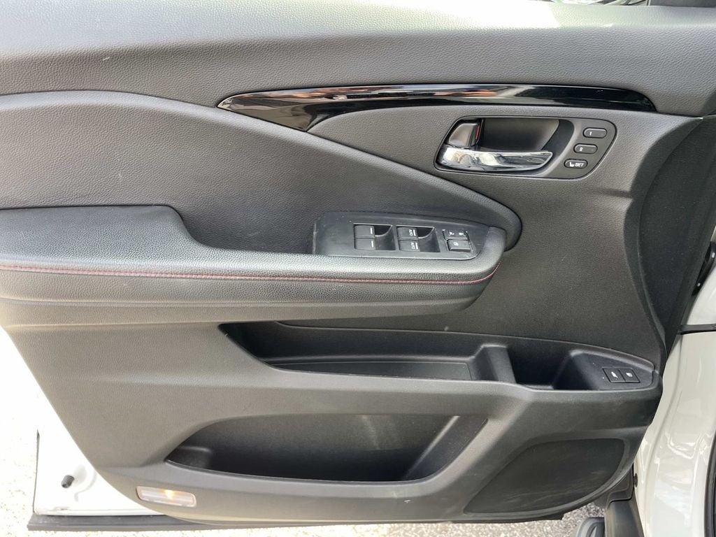 2021 Honda Pilot Black Edition