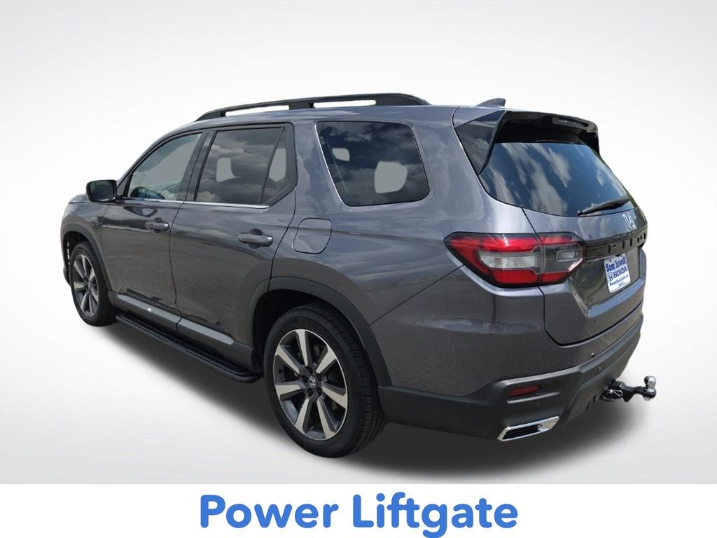 2024 Honda Pilot Touring