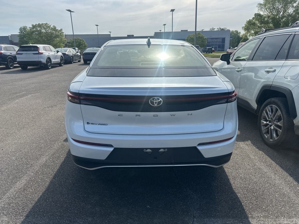 2025 Toyota Crown XLE