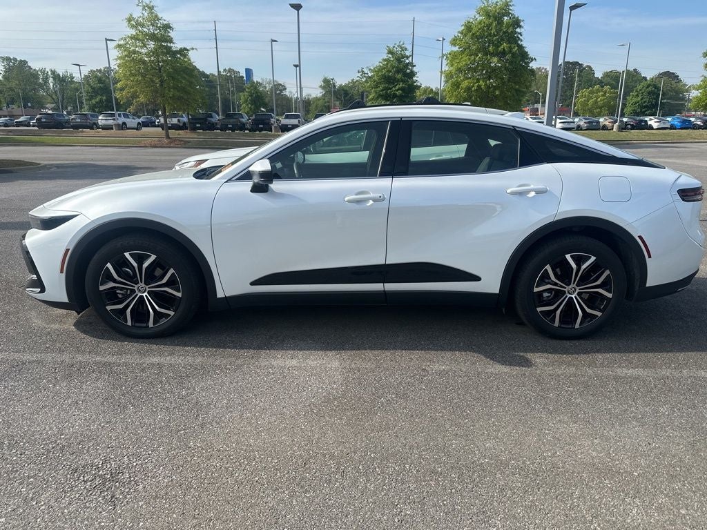 2025 Toyota Crown XLE