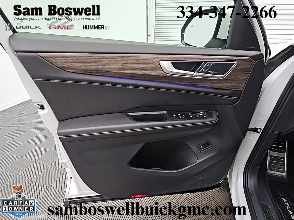 2026 Volkswagen Atlas 2.0T SEL Premium R-Line