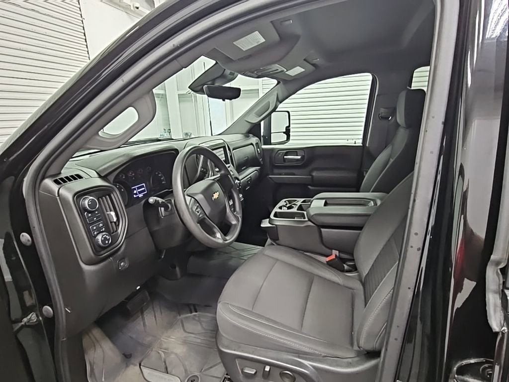 2024 Chevrolet Silverado 2500 HD Custom