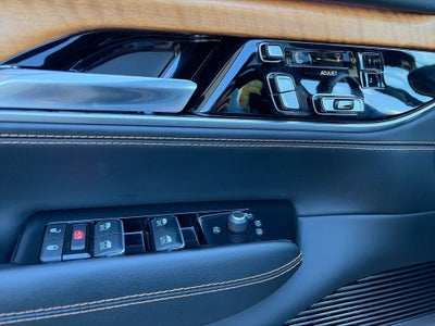2022 Jeep Grand Wagoneer Series III