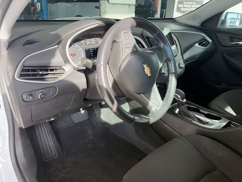 2022 Chevrolet Malibu RS
