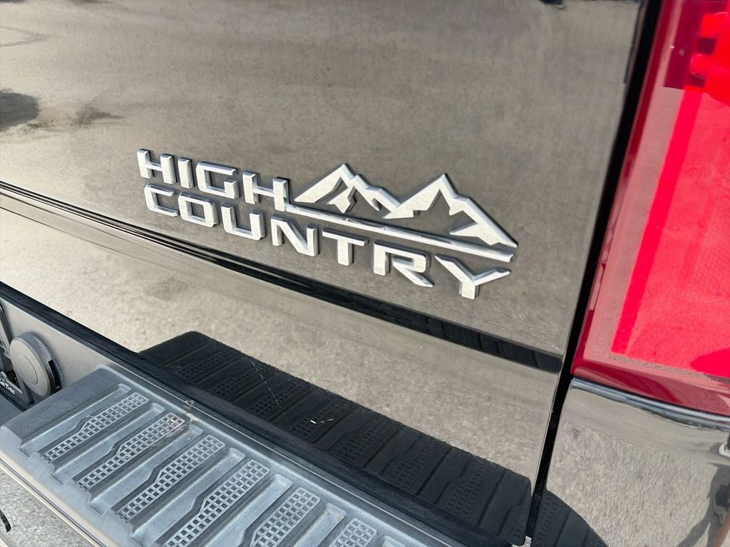 2019 Chevrolet Silverado 1500 High Country