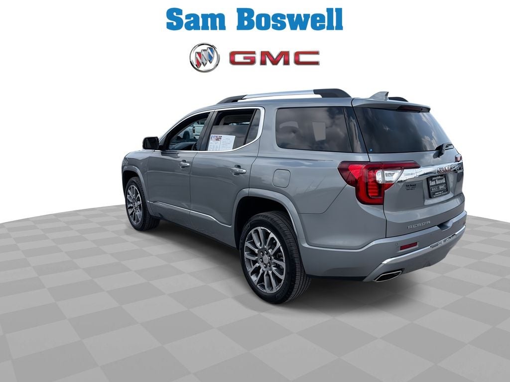2023 GMC Acadia Denali