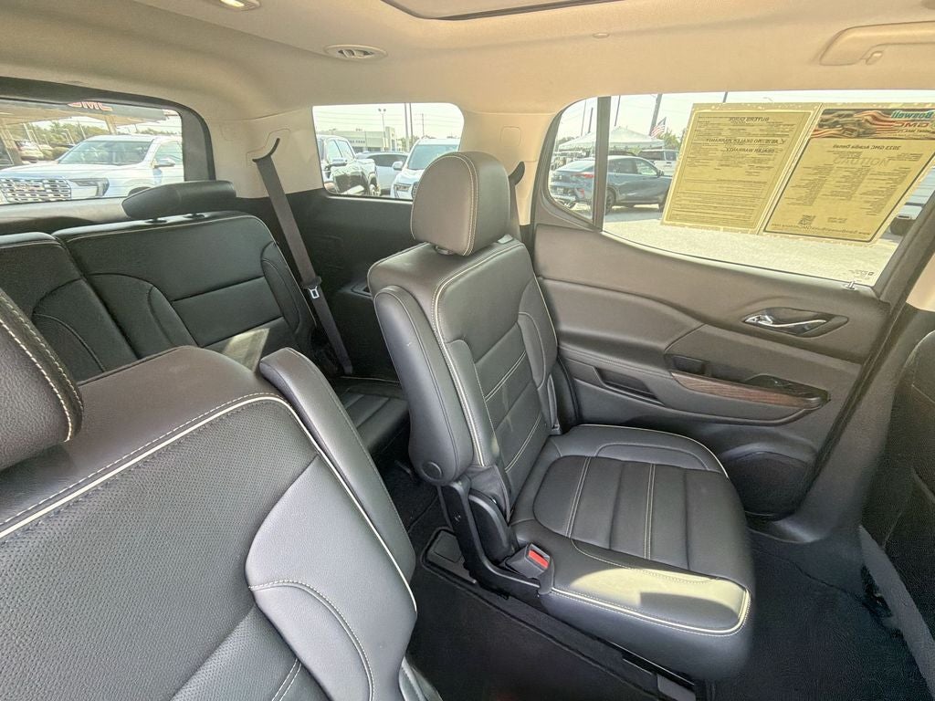 2023 GMC Acadia Denali