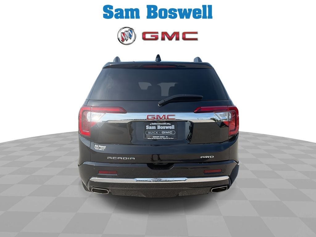 2023 GMC Acadia Denali