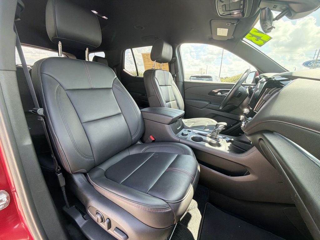 2023 Chevrolet Traverse RS