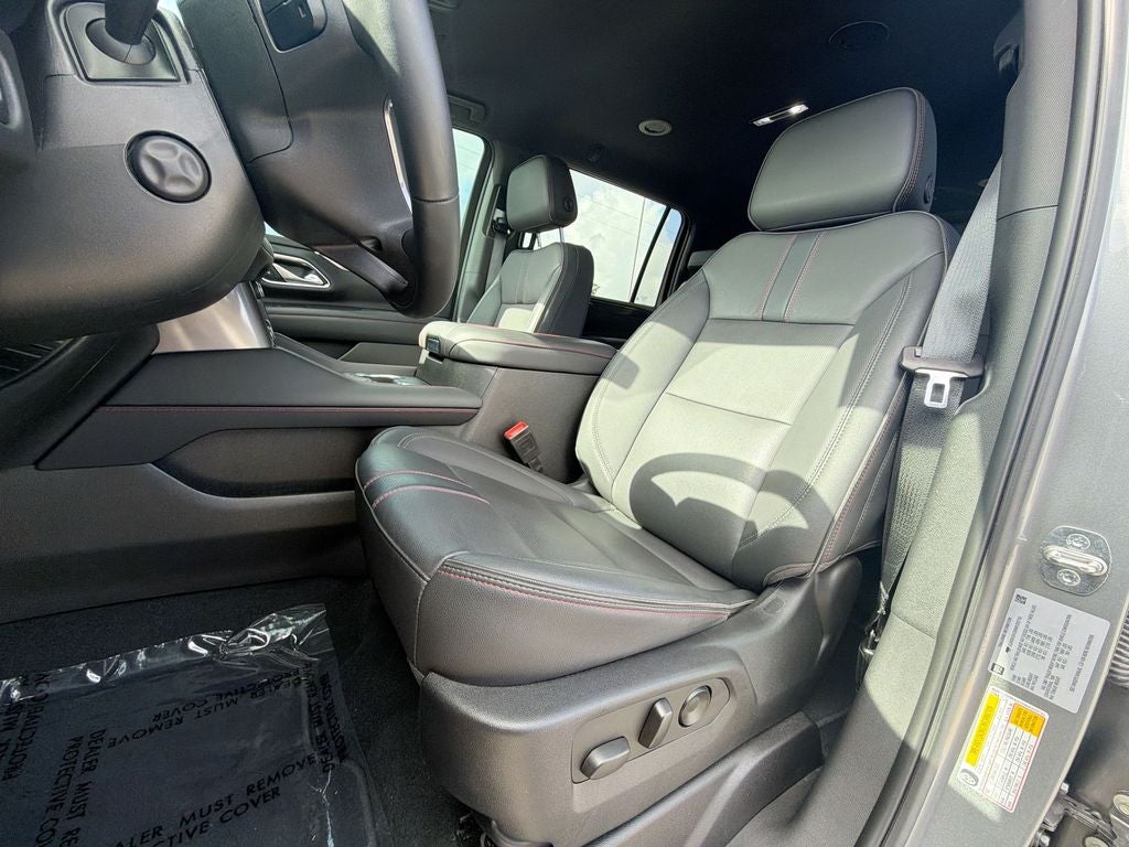 2022 Chevrolet Suburban RST