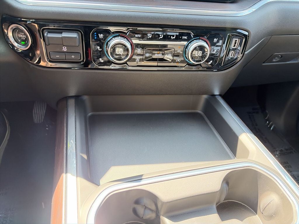2024 GMC Sierra 3500HD SLT