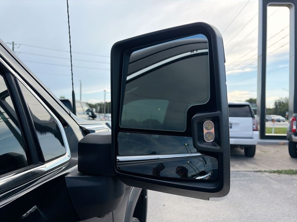 2025 GMC Sierra 2500HD Denali