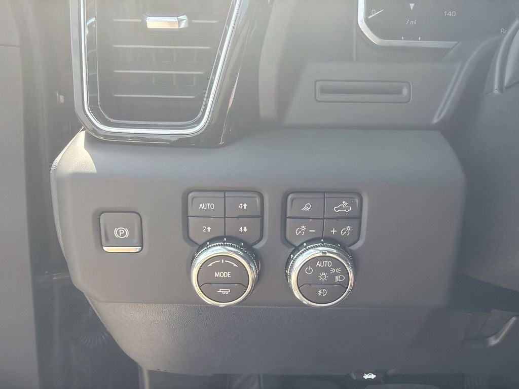 2026 GMC Sierra 3500HD Denali