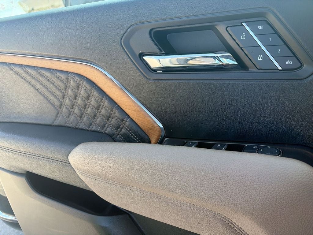 2024 GMC Canyon Denali