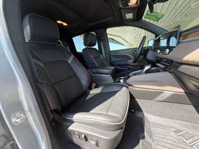 2024 GMC Canyon Denali