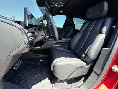 2026 Cadillac VISTIQ Luxury