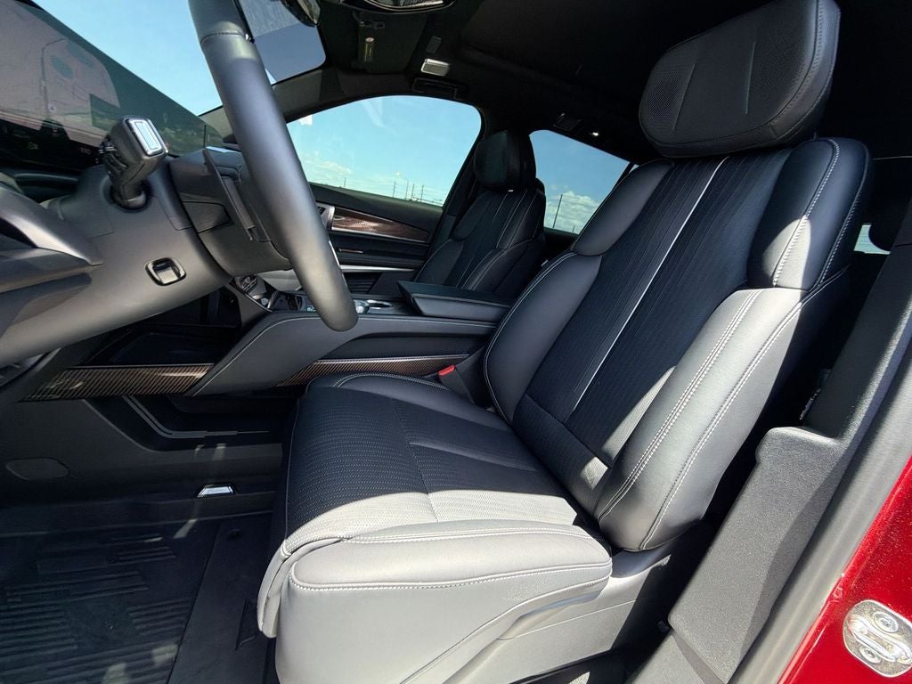 2026 Cadillac VISTIQ Luxury