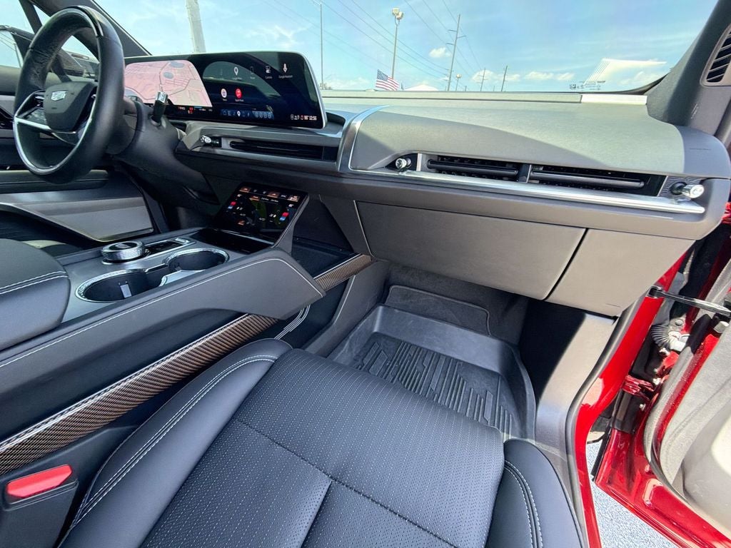 2026 Cadillac VISTIQ Luxury