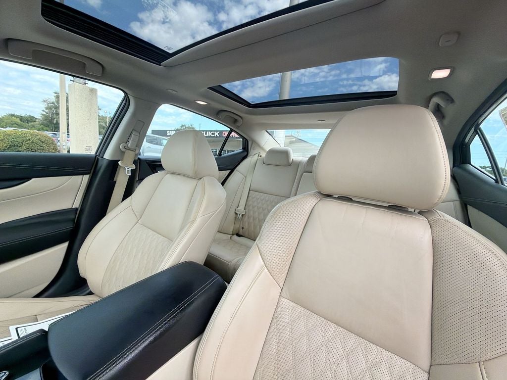 2023 Nissan Maxima Platinum