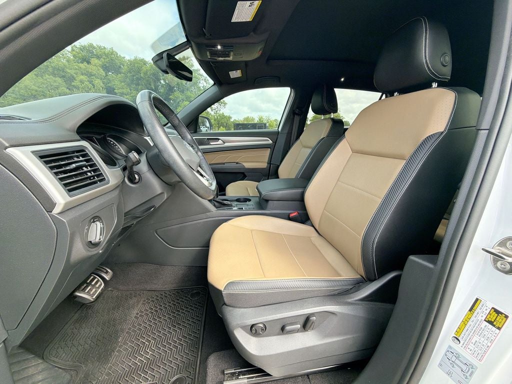 2021 Volkswagen Atlas Cross Sport 3.6L V6 SE w/Technology R-Line