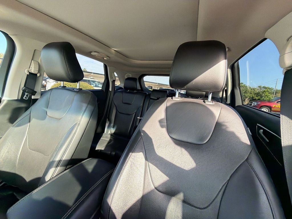 2020 Ford Edge Titanium