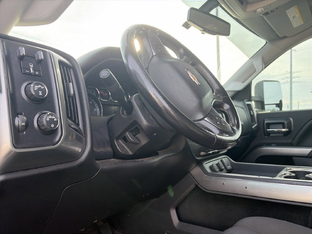 2018 Chevrolet Silverado 1500 LT LT1