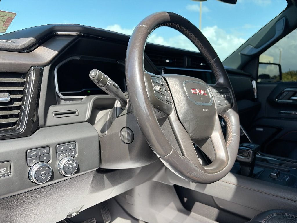 2023 GMC Sierra 1500 AT4