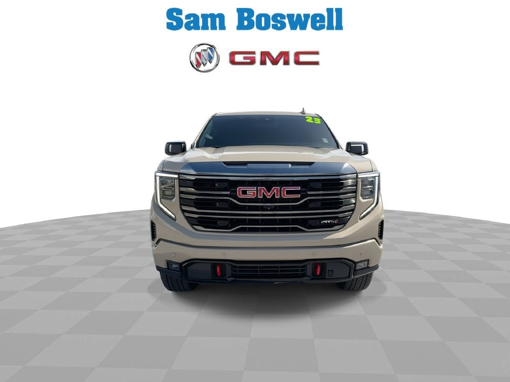 2023 GMC Sierra 1500 AT4