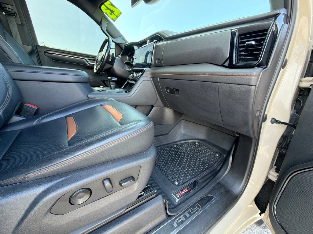 2023 GMC Sierra 1500 AT4