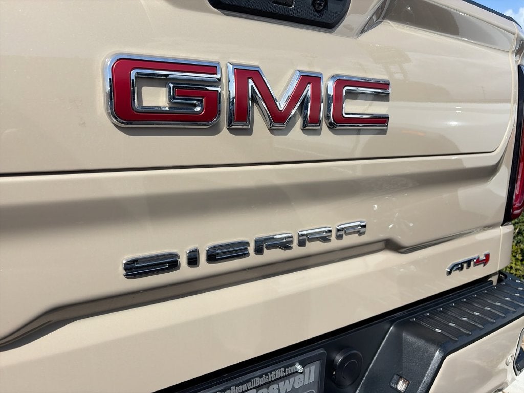 2023 GMC Sierra 1500 AT4