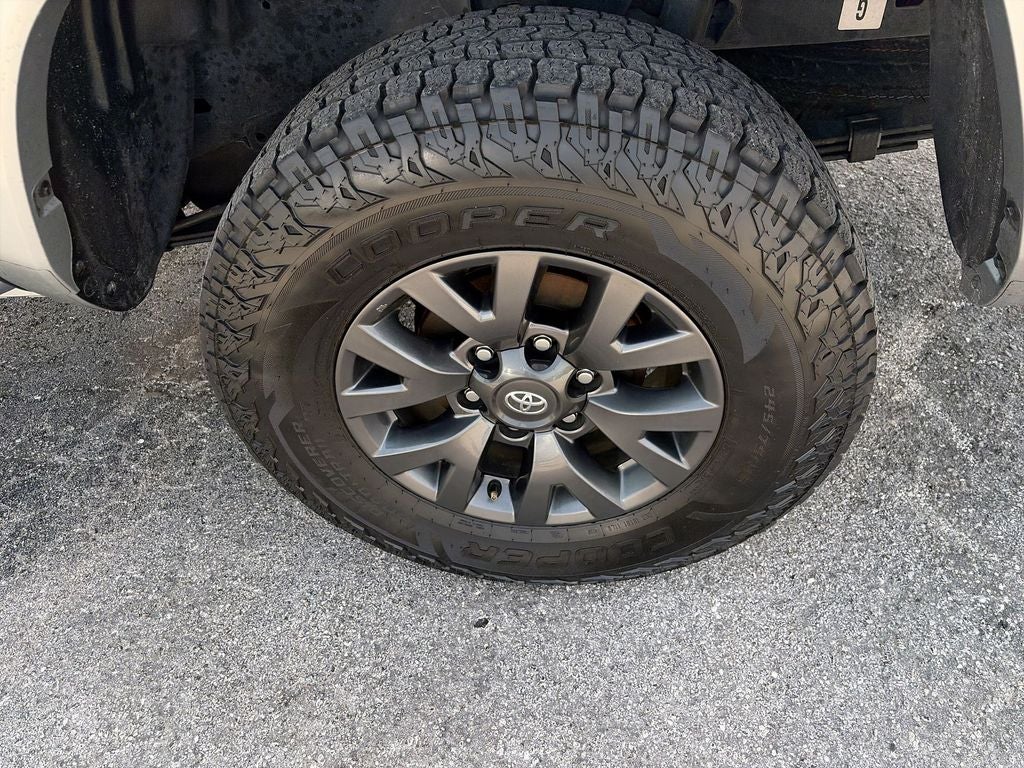 2023 Toyota Tacoma SR5 V6