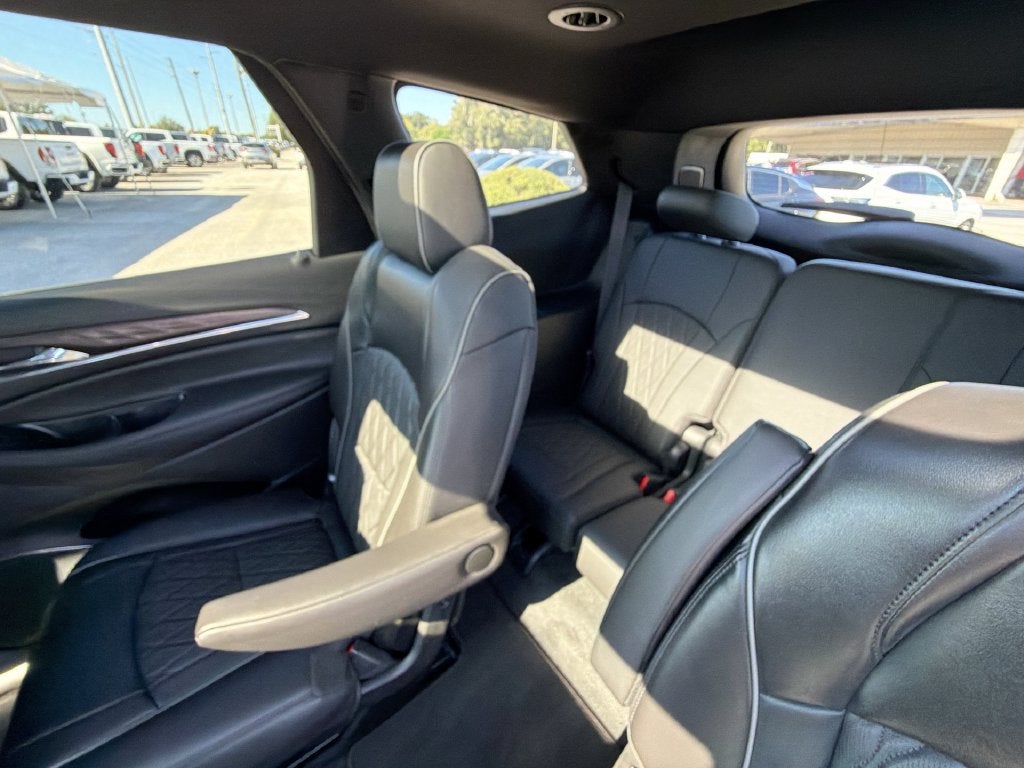 2024 Buick Enclave Avenir