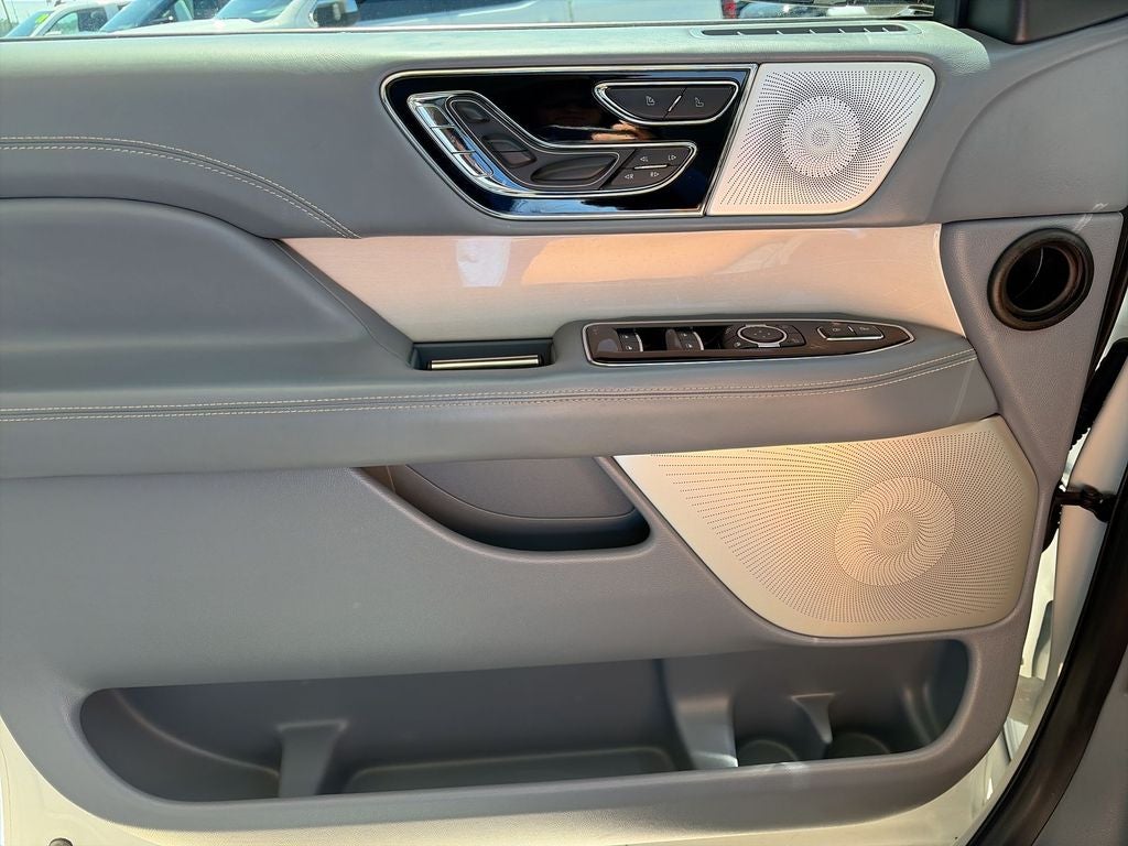 2023 Lincoln Navigator Black Label
