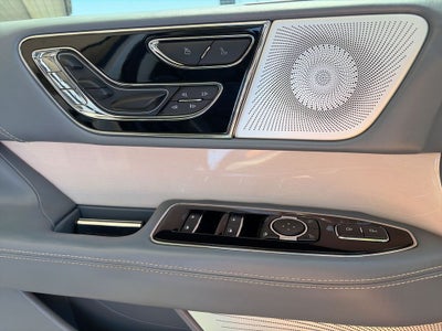 2023 Lincoln Navigator Black Label