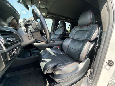 2024 Lincoln Navigator Black Label