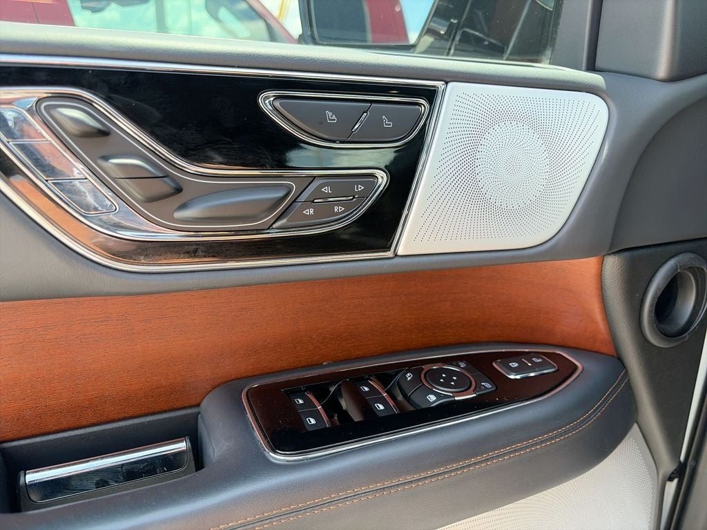 2024 Lincoln Navigator Black Label