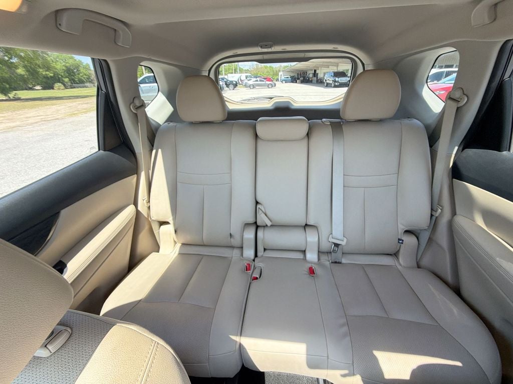 2016 Nissan Rogue SL