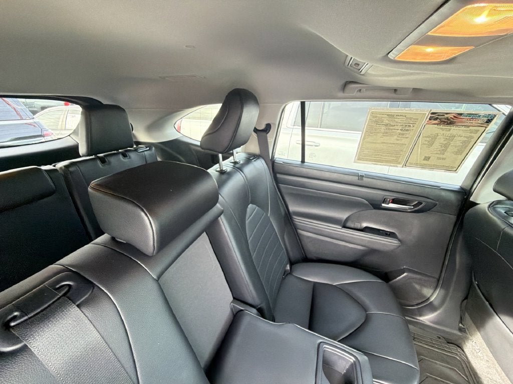 2024 Toyota Highlander XLE