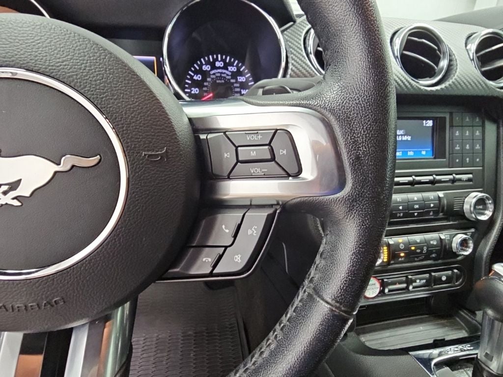 2017 Ford Mustang V6